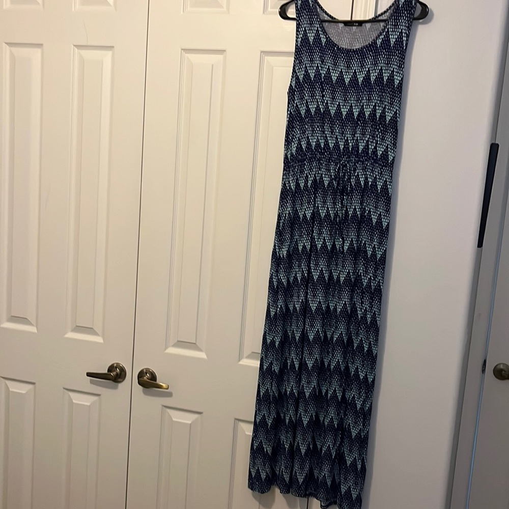 Women’s XL pull-on PaperMoon maxi dress with elastic waist and front tie